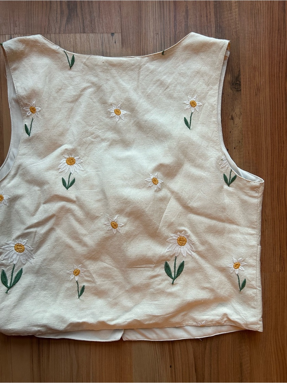 Midnight Sky Daisy Embroidered Tie Front Vest – Size L (NWT) 🌼 - Picture 6 of 6